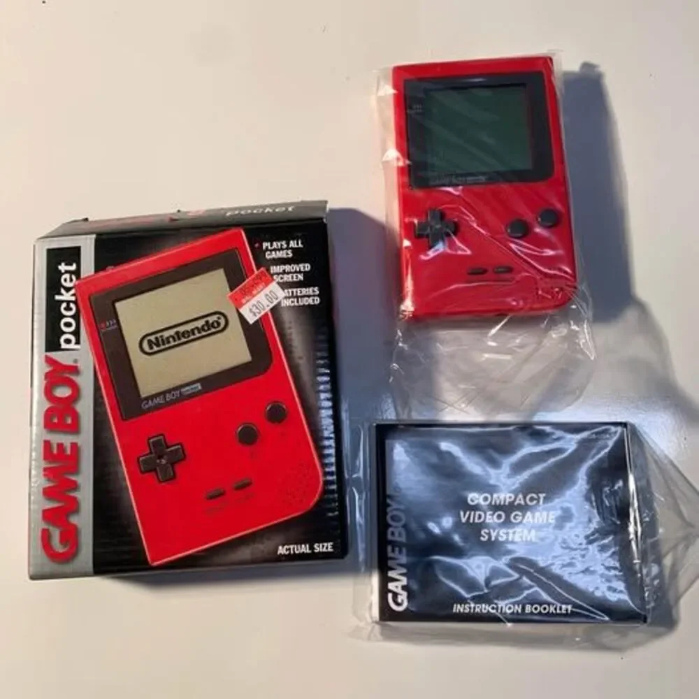 New Nintendo Game Boy Pocket